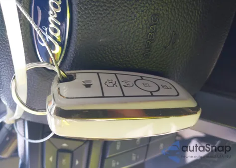 2020 Ford Expedition Limited Max z USA, uszkodzony, nr VIN 1FMJK1KT3LEA87939